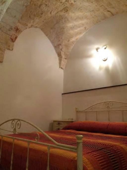 Ferienwohnung A' Puteja Ceglie Messapica Exterior foto